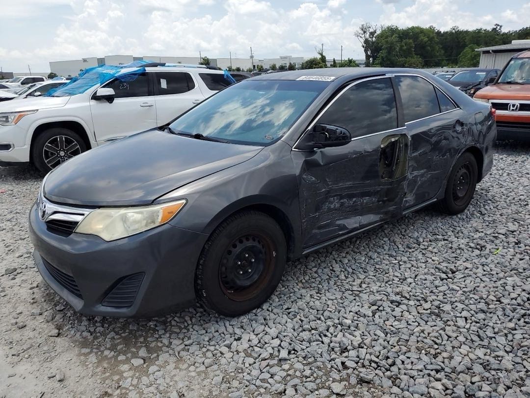 Car Image 2012 TOYOTA CAMRY