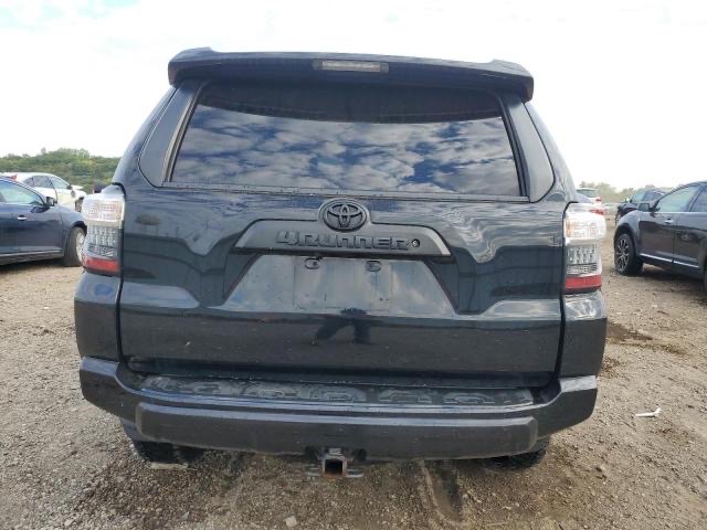 Car Image 2019 TOYOTA 4RUNNER