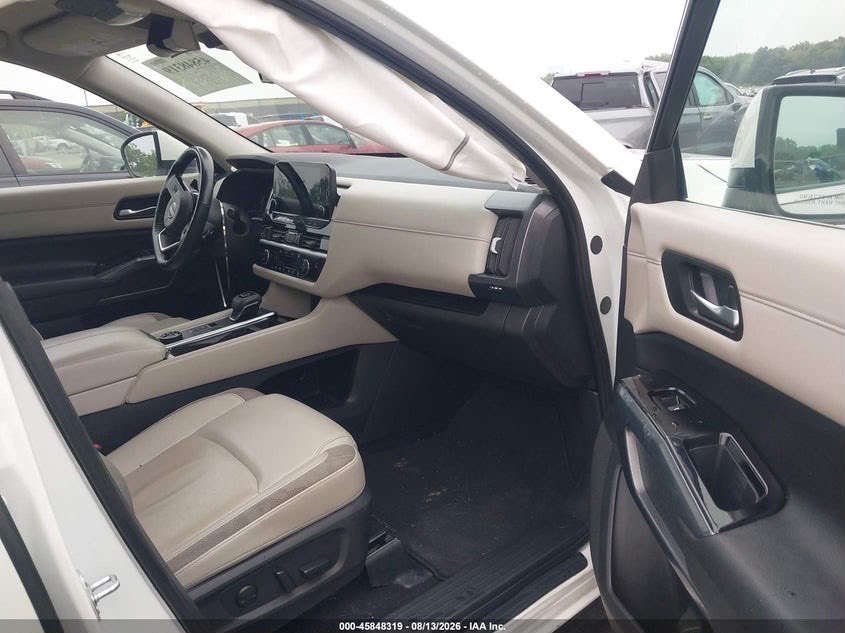 Car Image 2024 NISSAN PATHFINDER