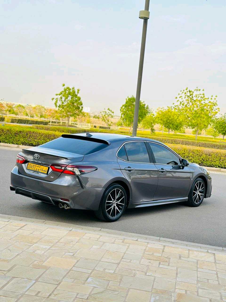 Car Image 2021 TOYOTA CAMRY SE