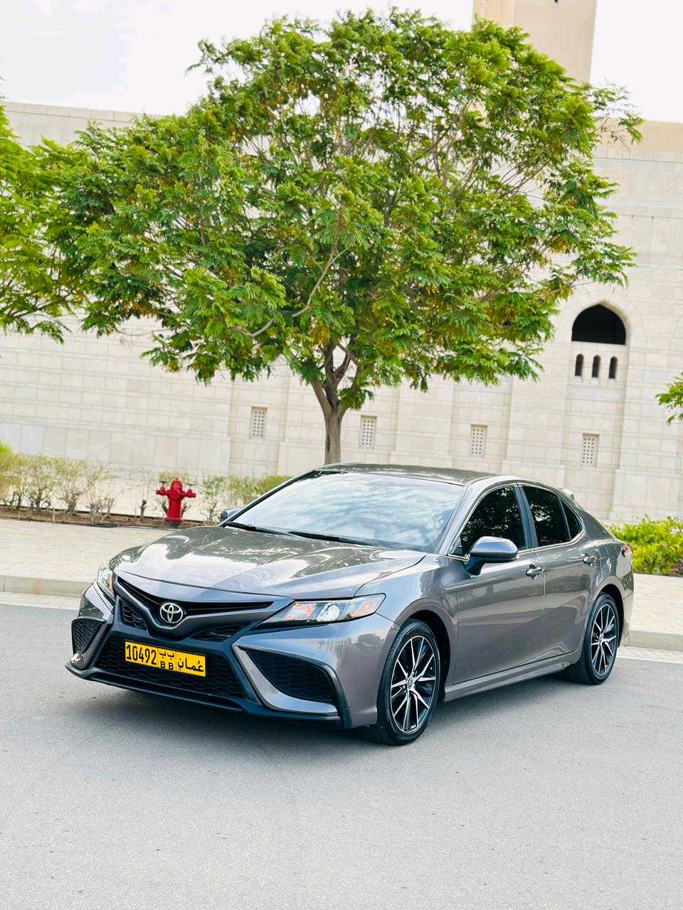 Car Image 2021 TOYOTA CAMRY SE