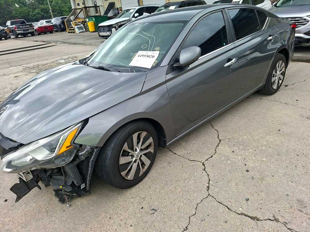 Car Image 2019 NISSAN ALTIMA