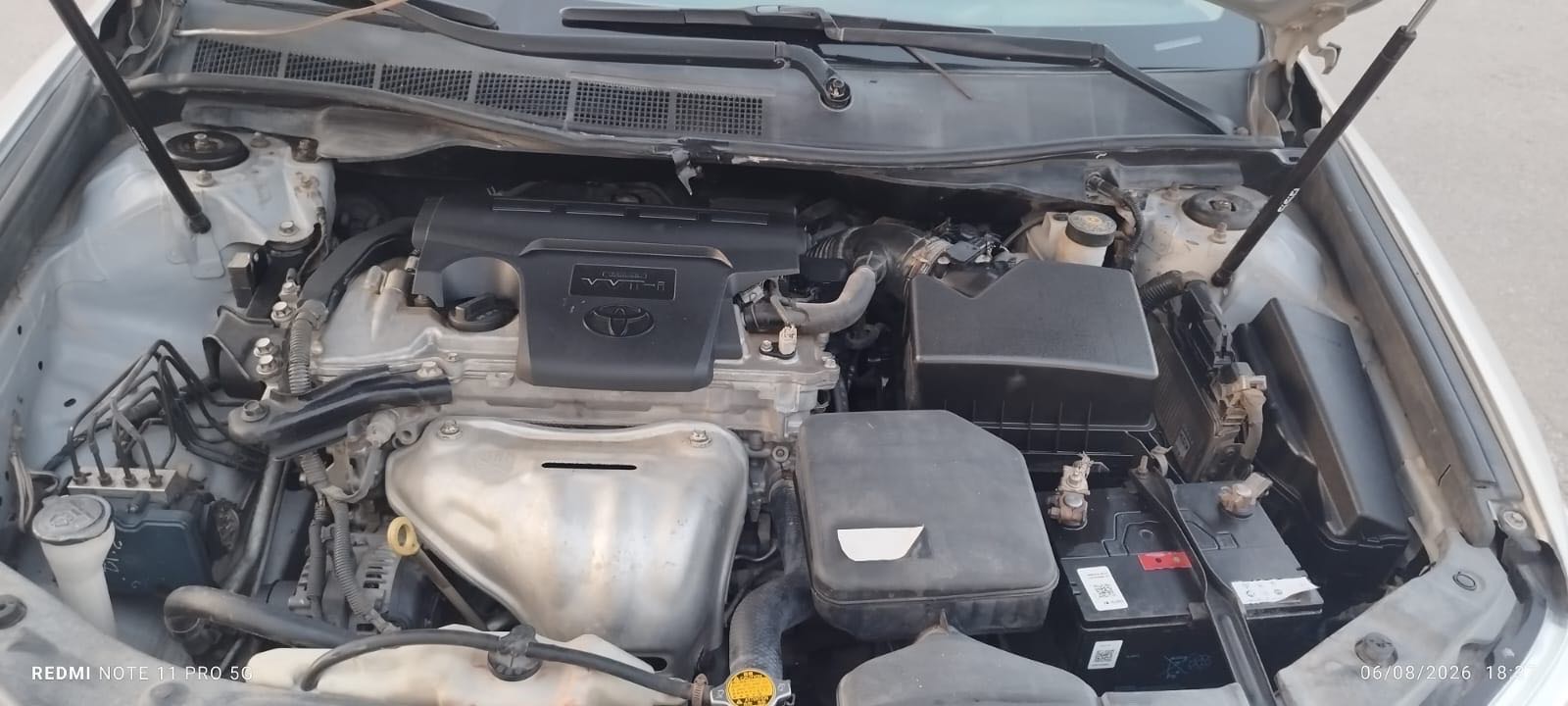 Car Image 2013 TOYOTA CAMRY SE