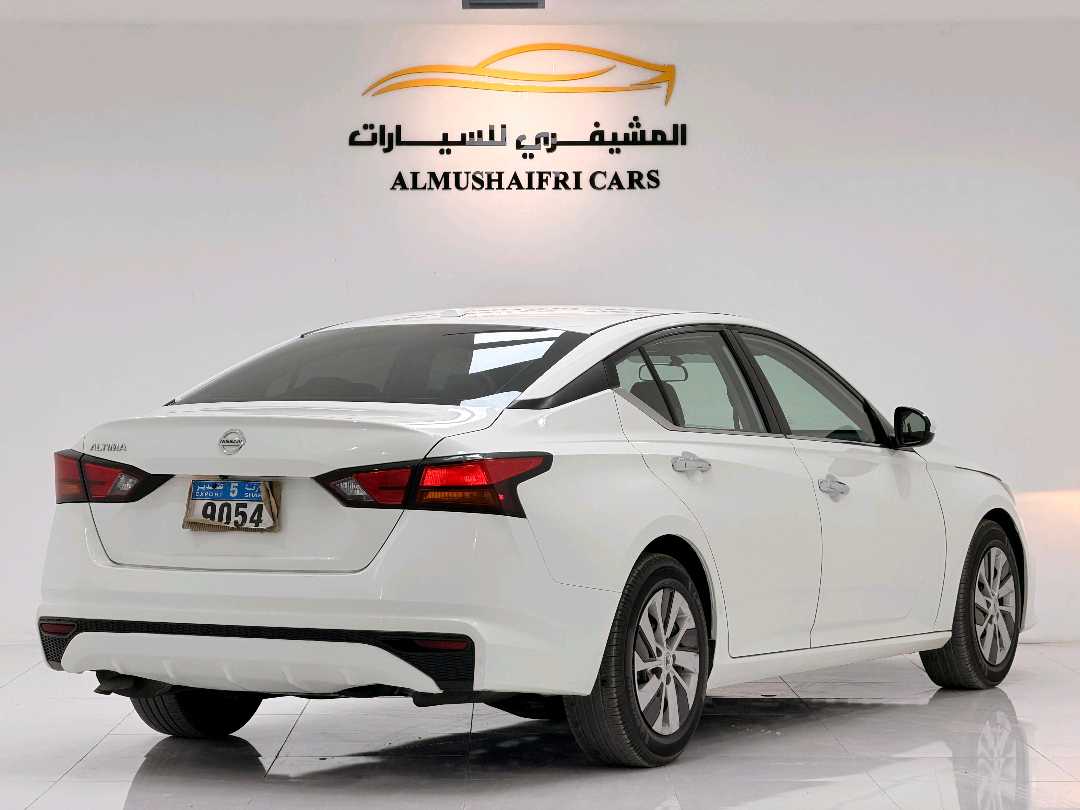 Car Image 2020 NISSAN ALTIMA S