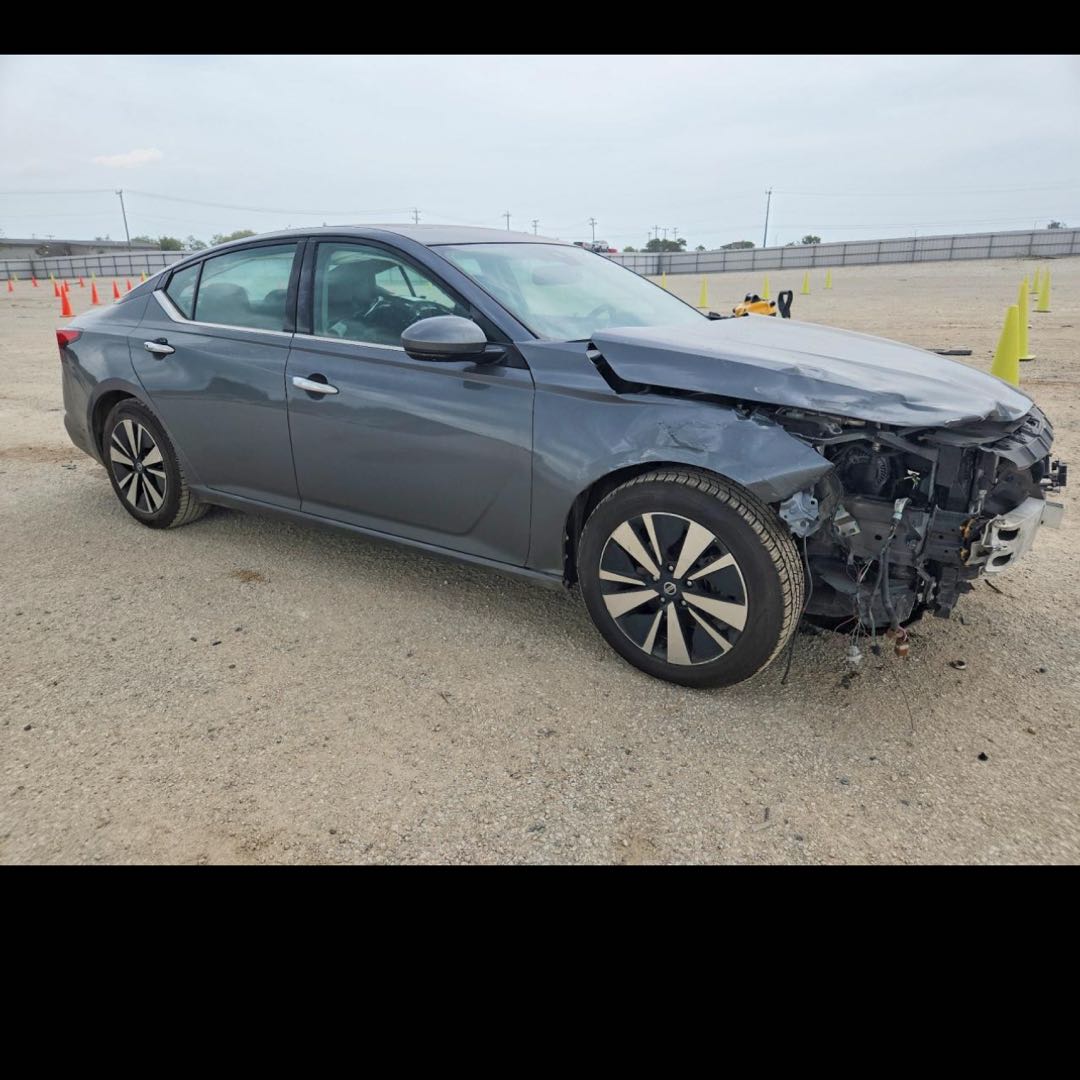Car Image 2020 NISSAN ALTIMA