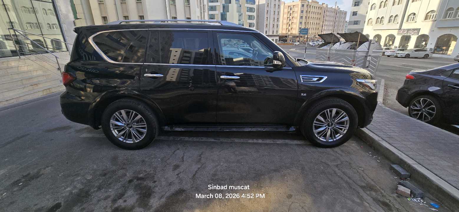 انفينتي QX80 2020
