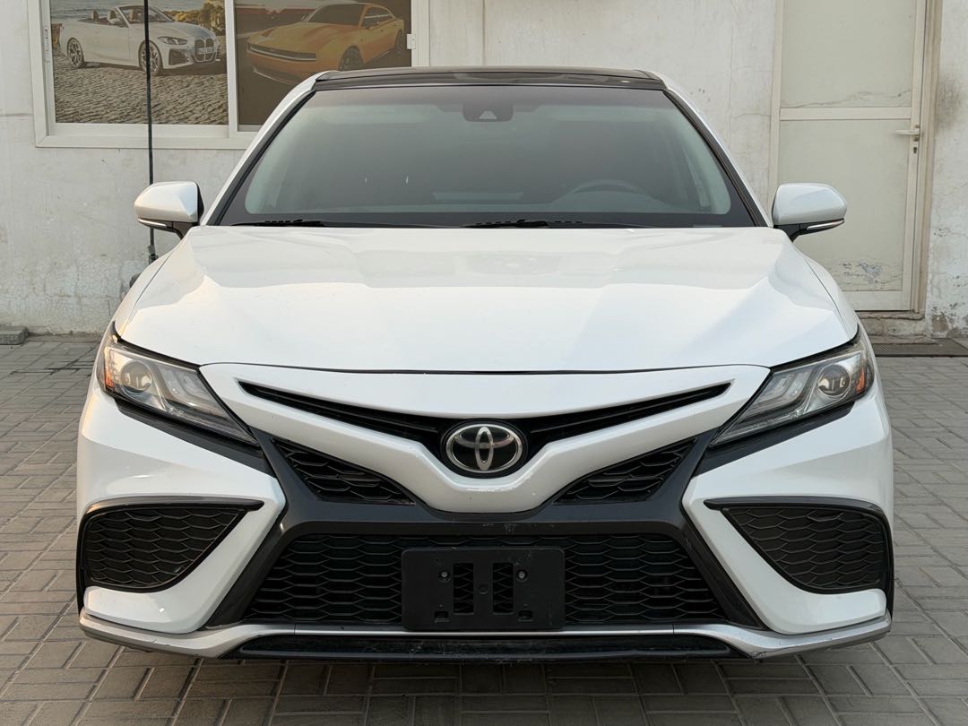 Car Image 2021 TOYOTA CAMRY