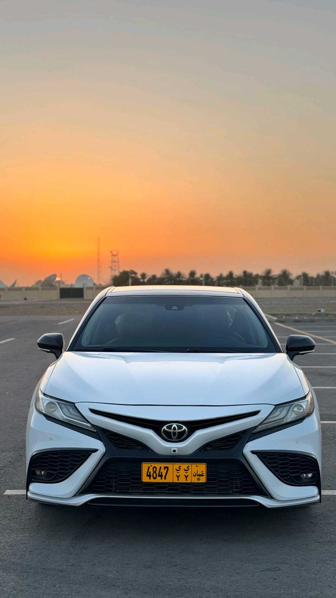 Car Image 2018 TOYOTA CAMRY XSE