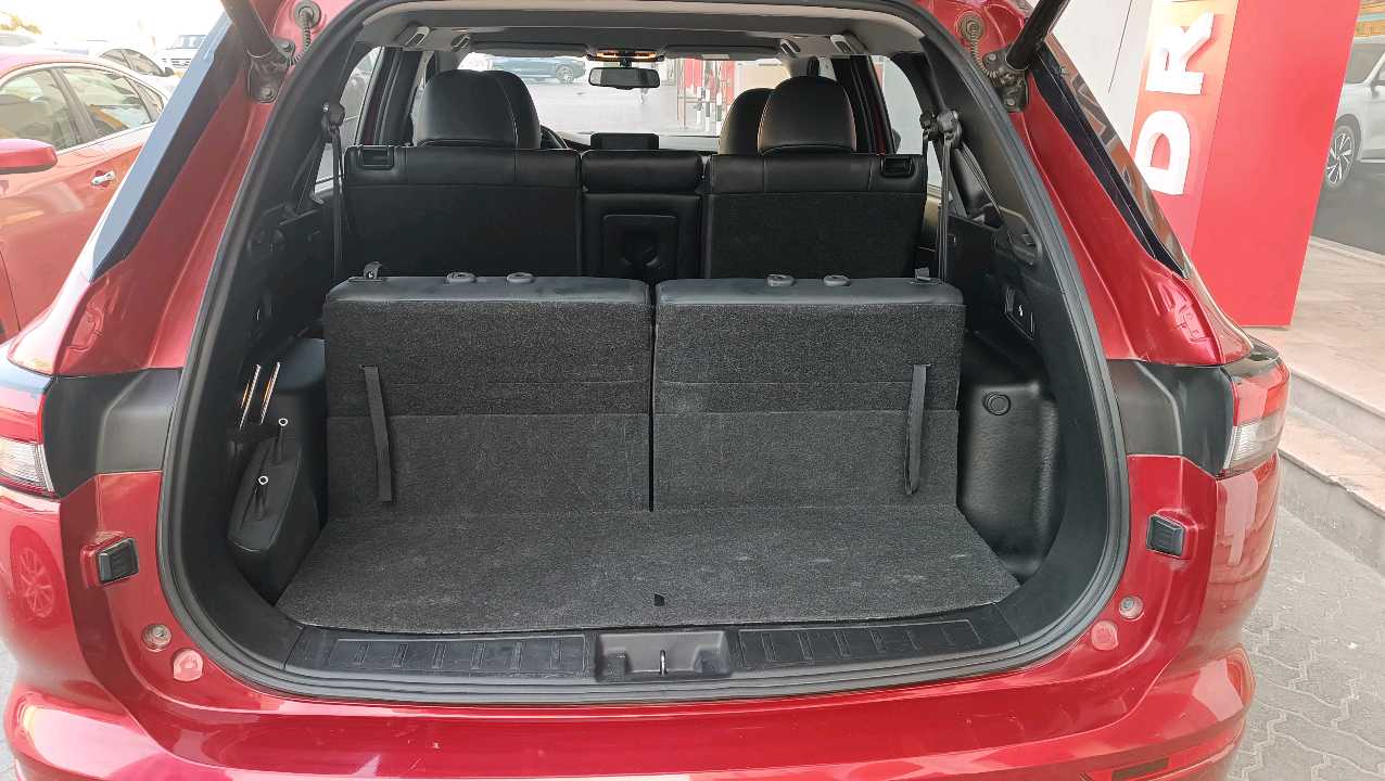 ميتسوبيشي اوتلاندر 2025