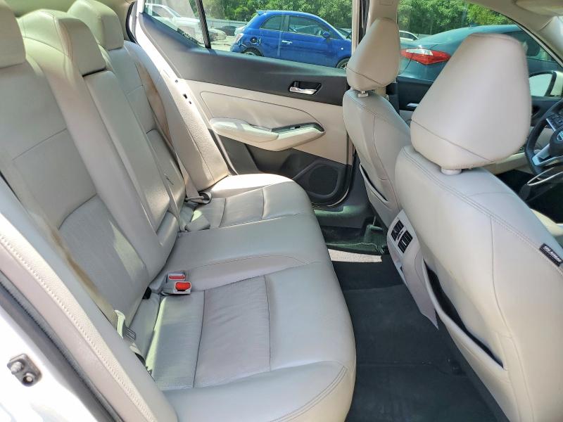 Car Image 2019 NISSAN ALTIMA