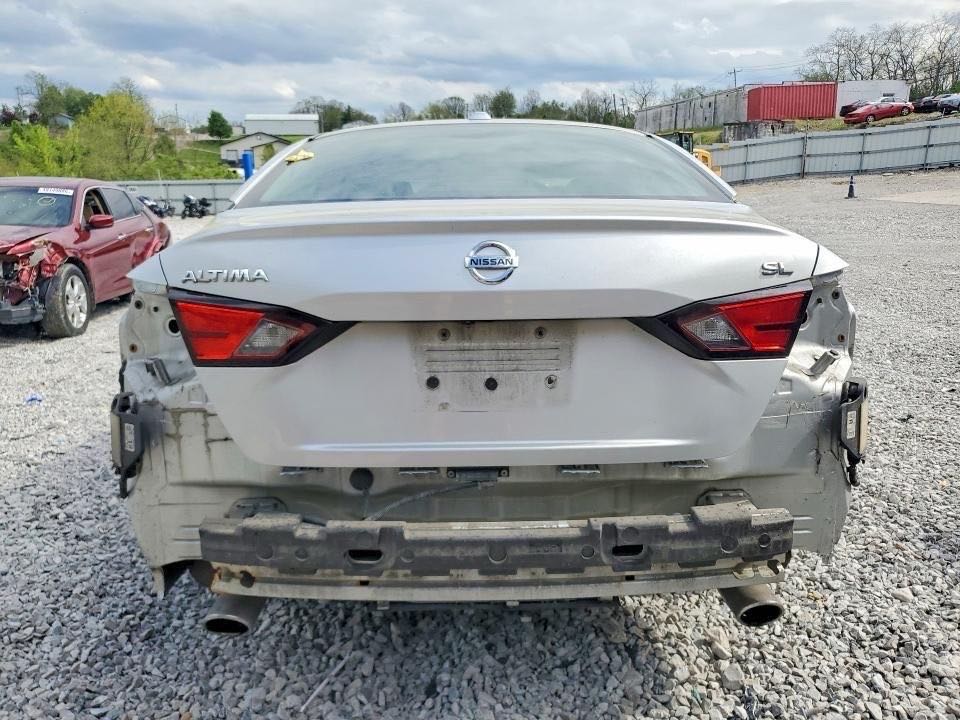 Car Image 2019 NISSAN ALTIMA
