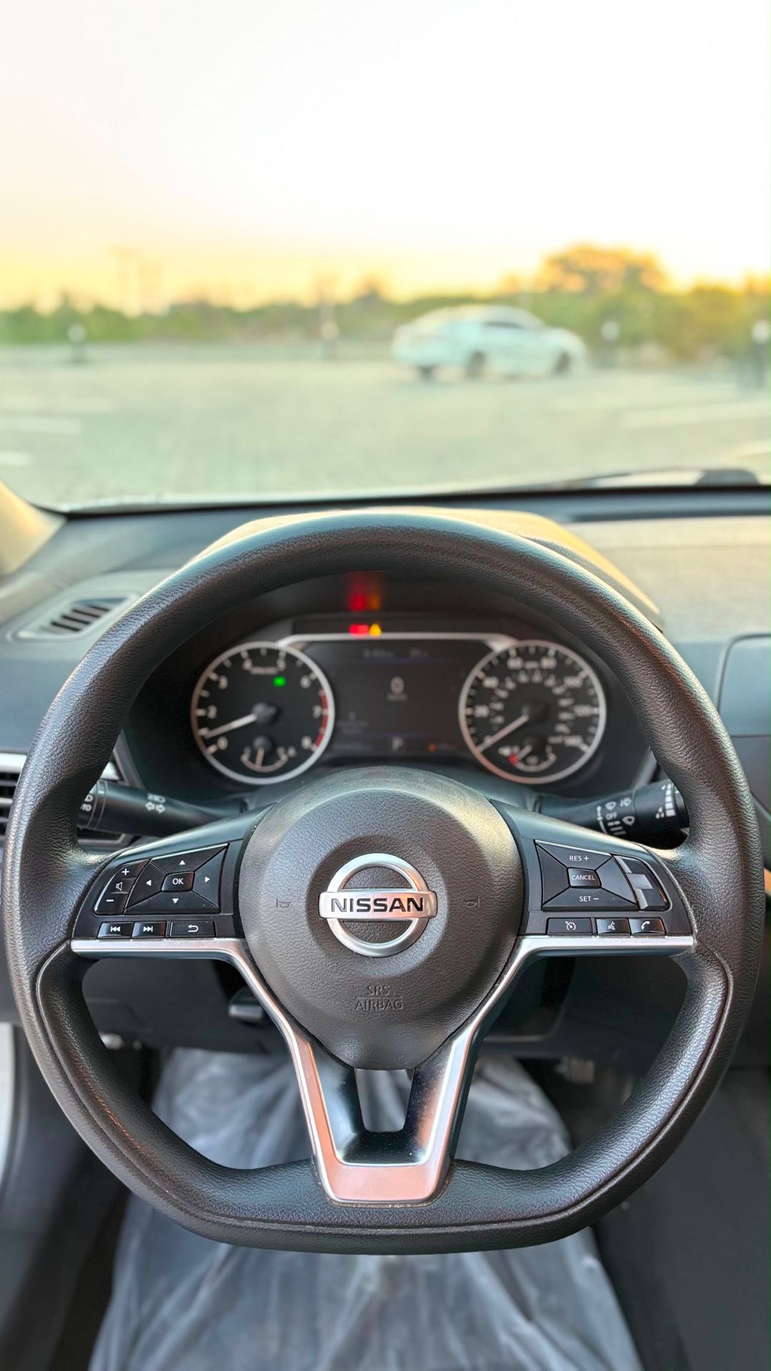 Car Image 2020 NISSAN ALTIMA SR
