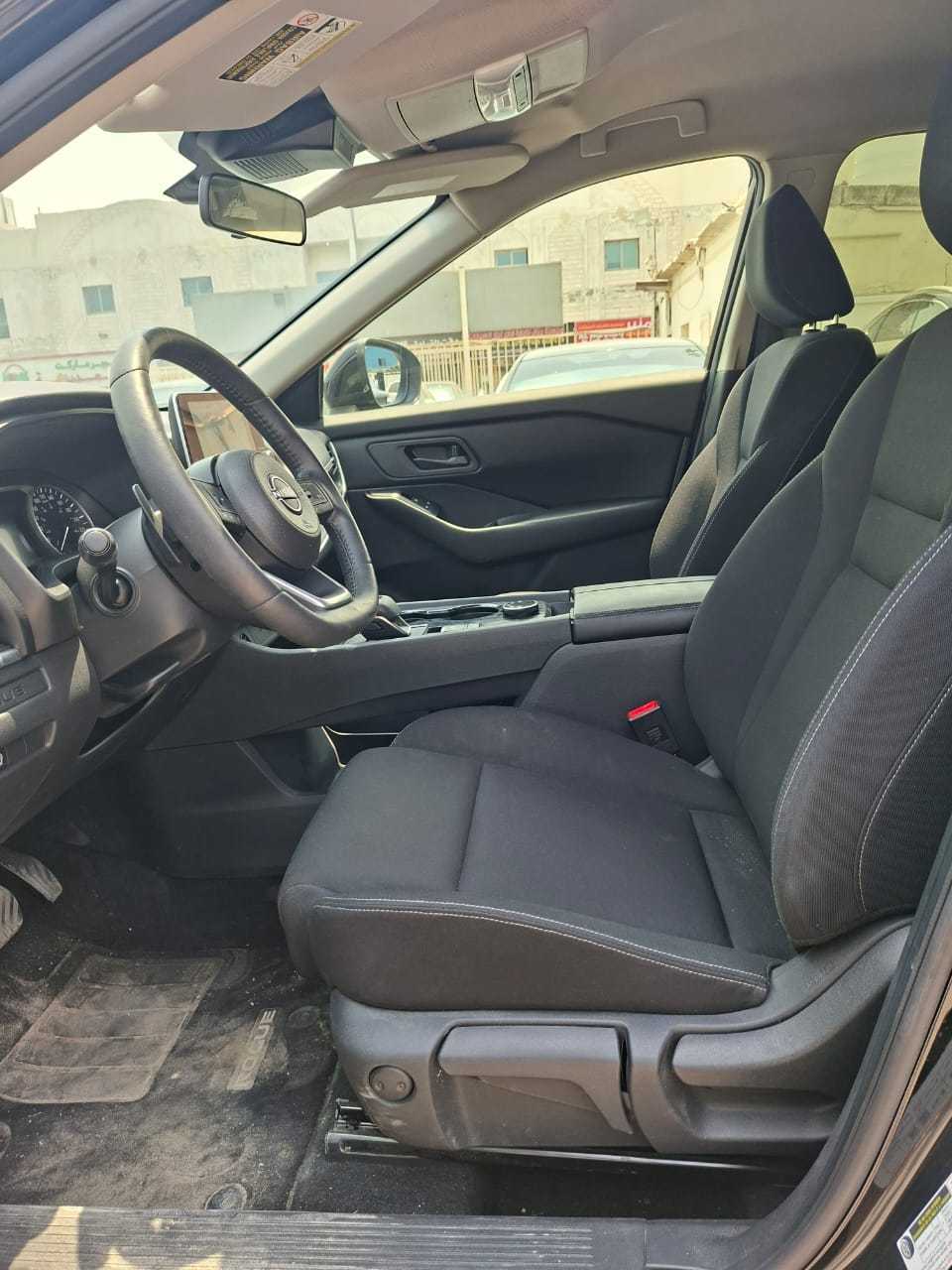 Car Image 2024 NISSAN ROGUE