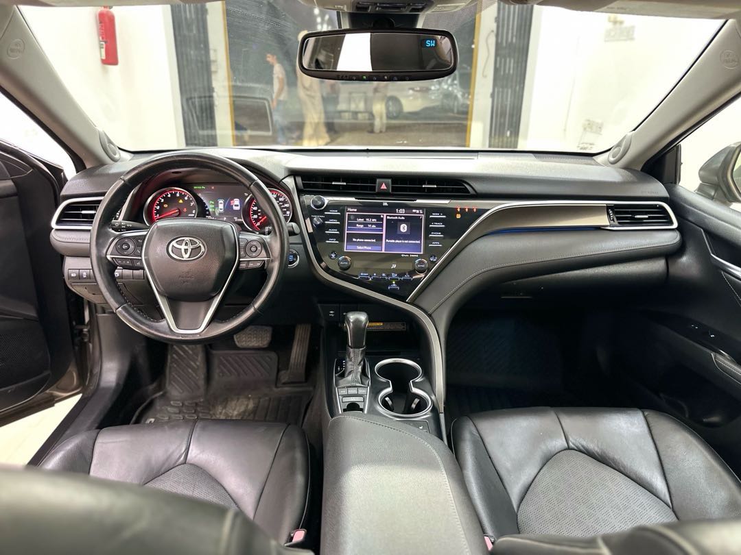 Car Image 2018 TOYOTA CAMRY XSE