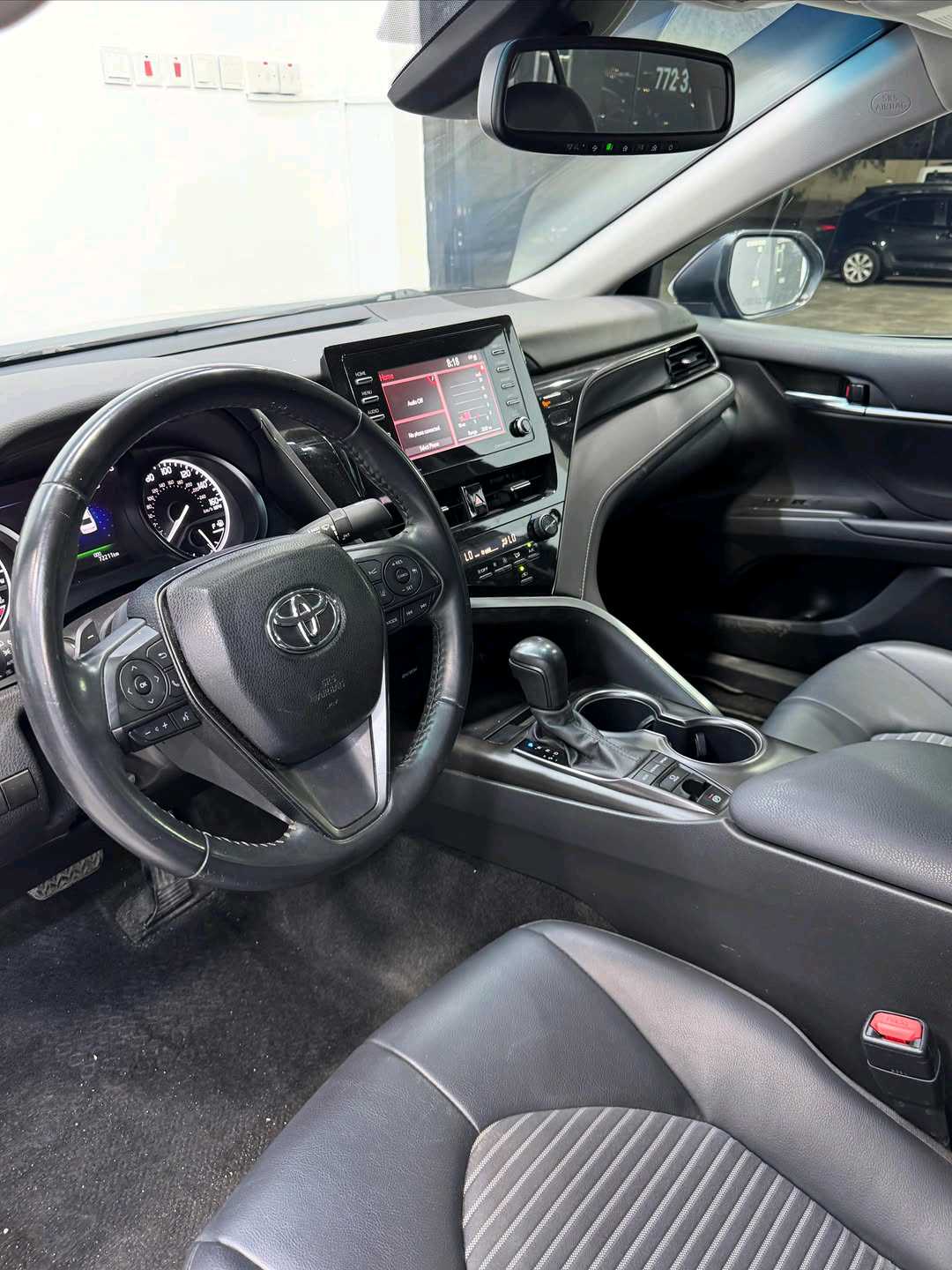 Car Image 2022 TOYOTA CAMRY SE