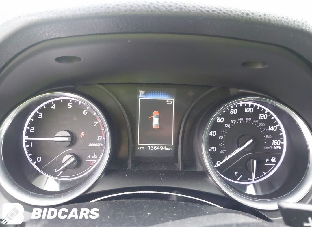 Car Image 2019 TOYOTA CAMRY