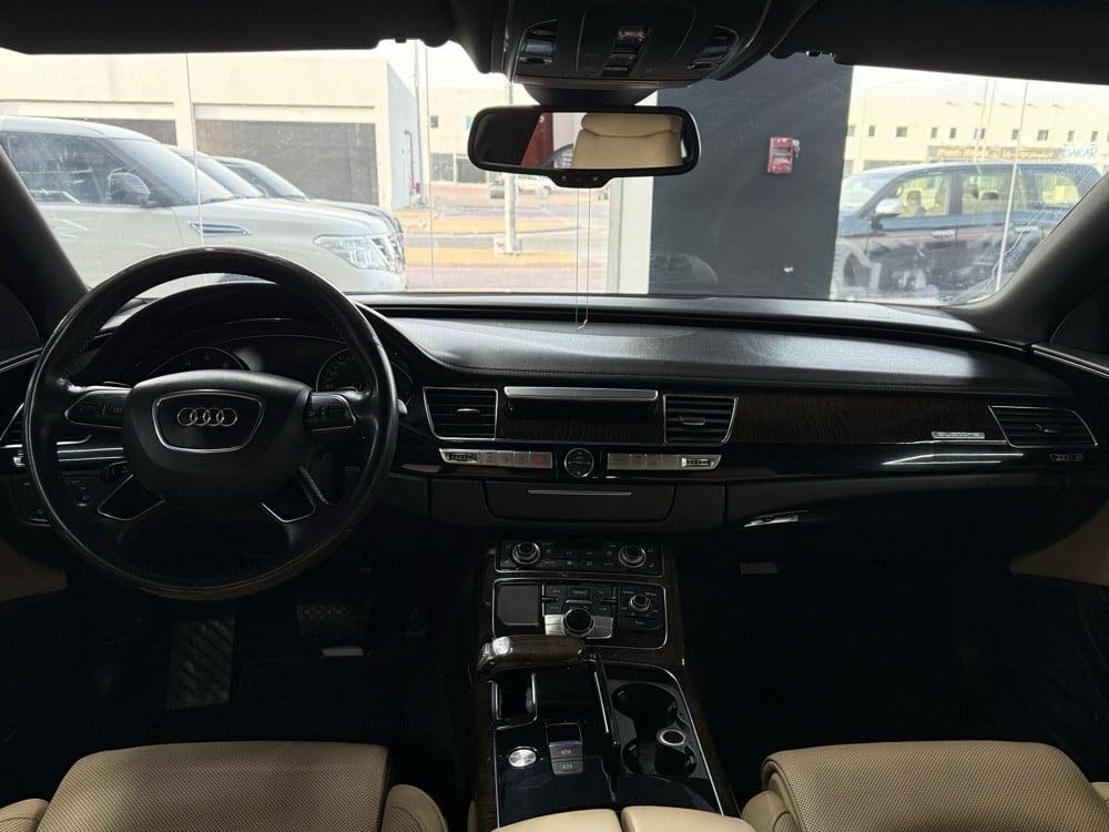 Car Image 2014 AUDI A8 