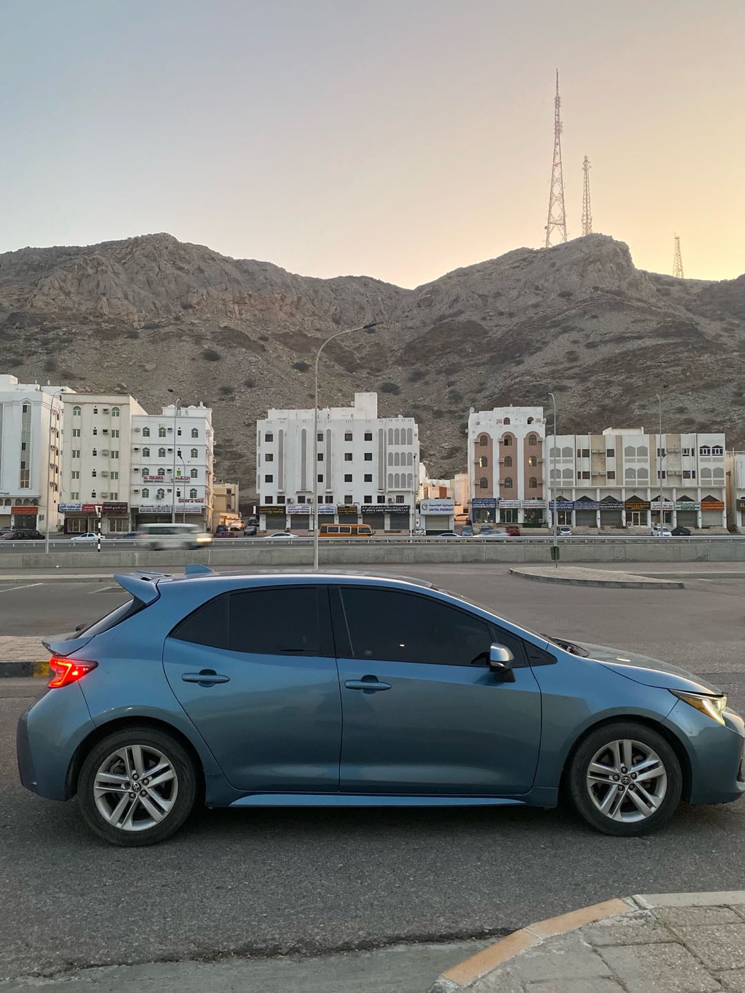 Car Image 2019 TOYOTA COROLLA SE