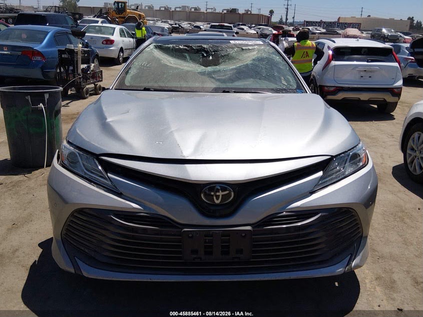 Car Image 2019 TOYOTA CAMRY
