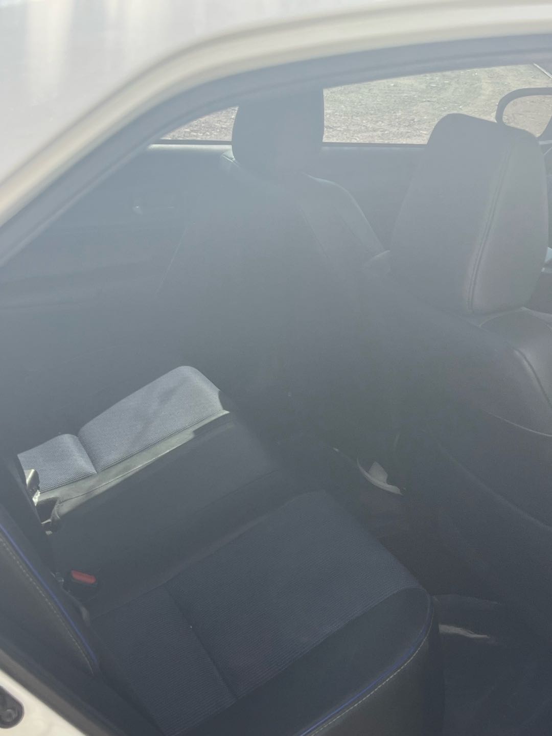 Car Image 2017 TOYOTA COROLLA SE