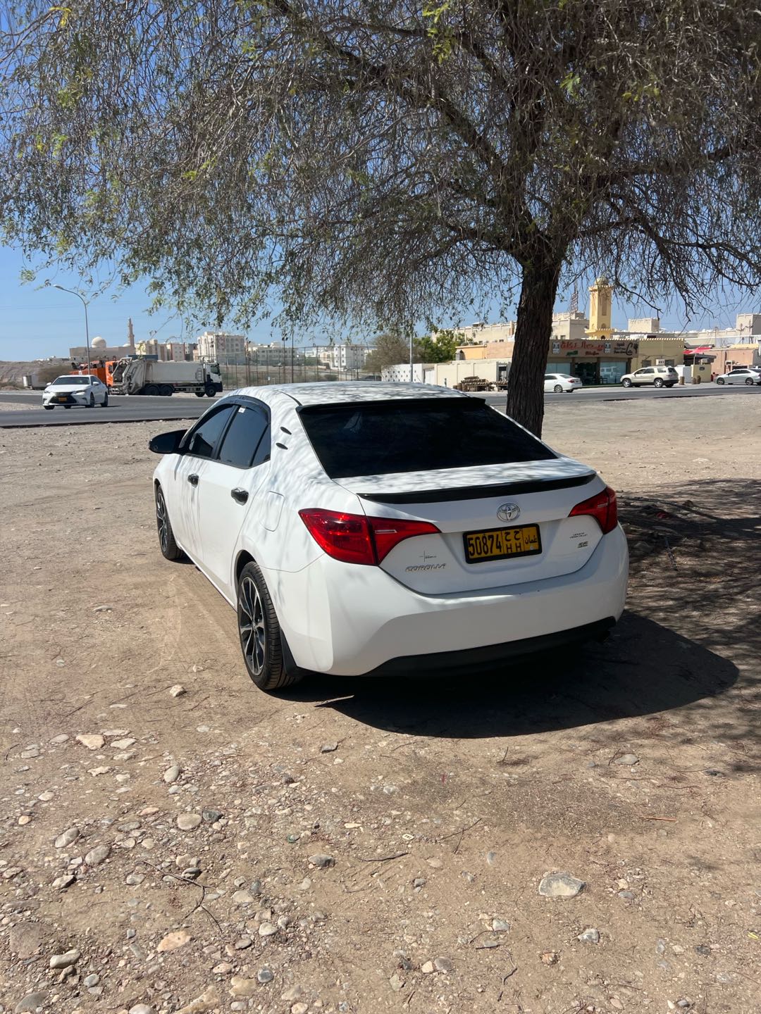 Car Image 2017 TOYOTA COROLLA SE