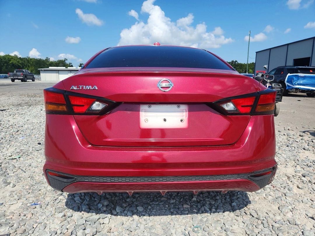 Car Image 2019 NISSAN ALTIMA