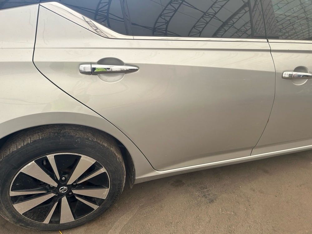 Car Image 2019 NISSAN ALTIMA