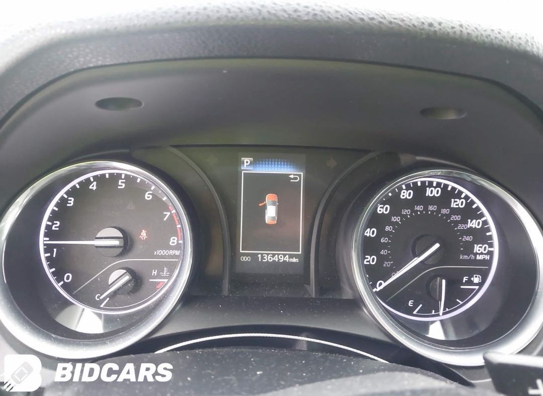 Car Image 2019 TOYOTA CAMRY