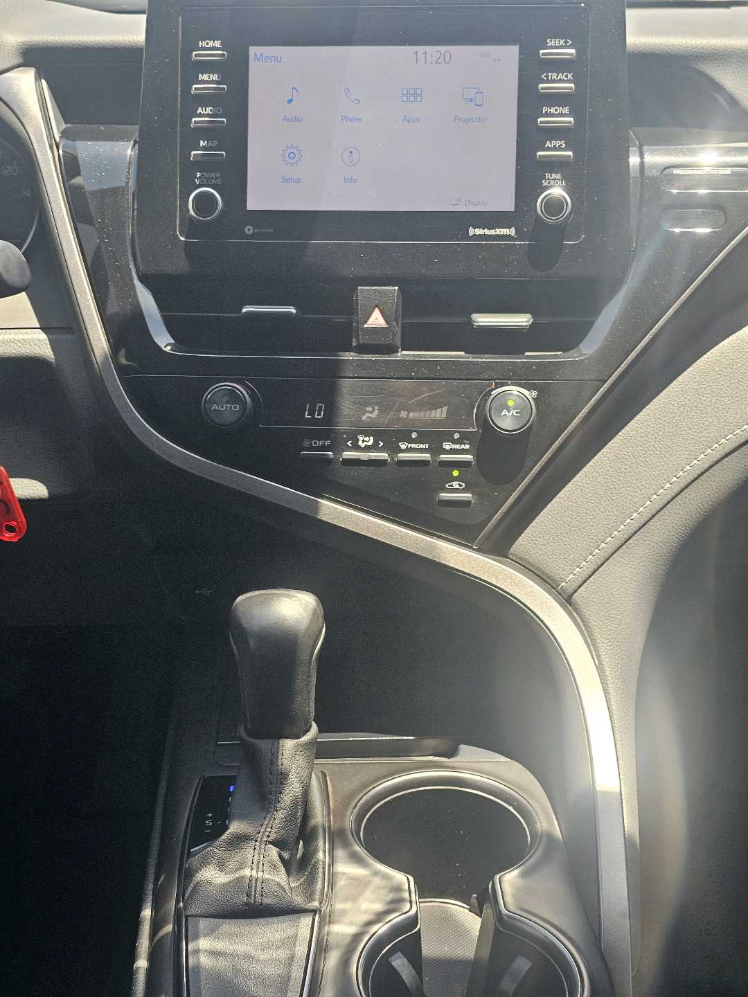 Car Image 2021 TOYOTA CAMRY SE