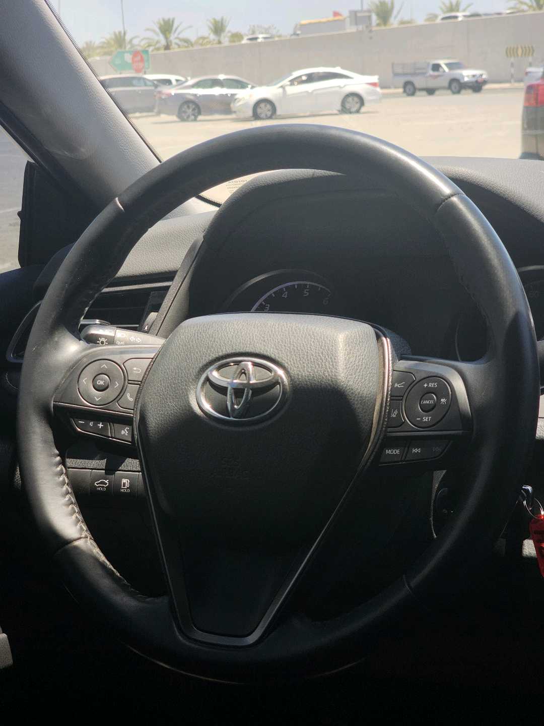 Car Image 2021 TOYOTA CAMRY SE