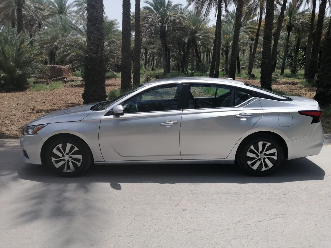 Car Image 2020 NISSAN ALTIMA S