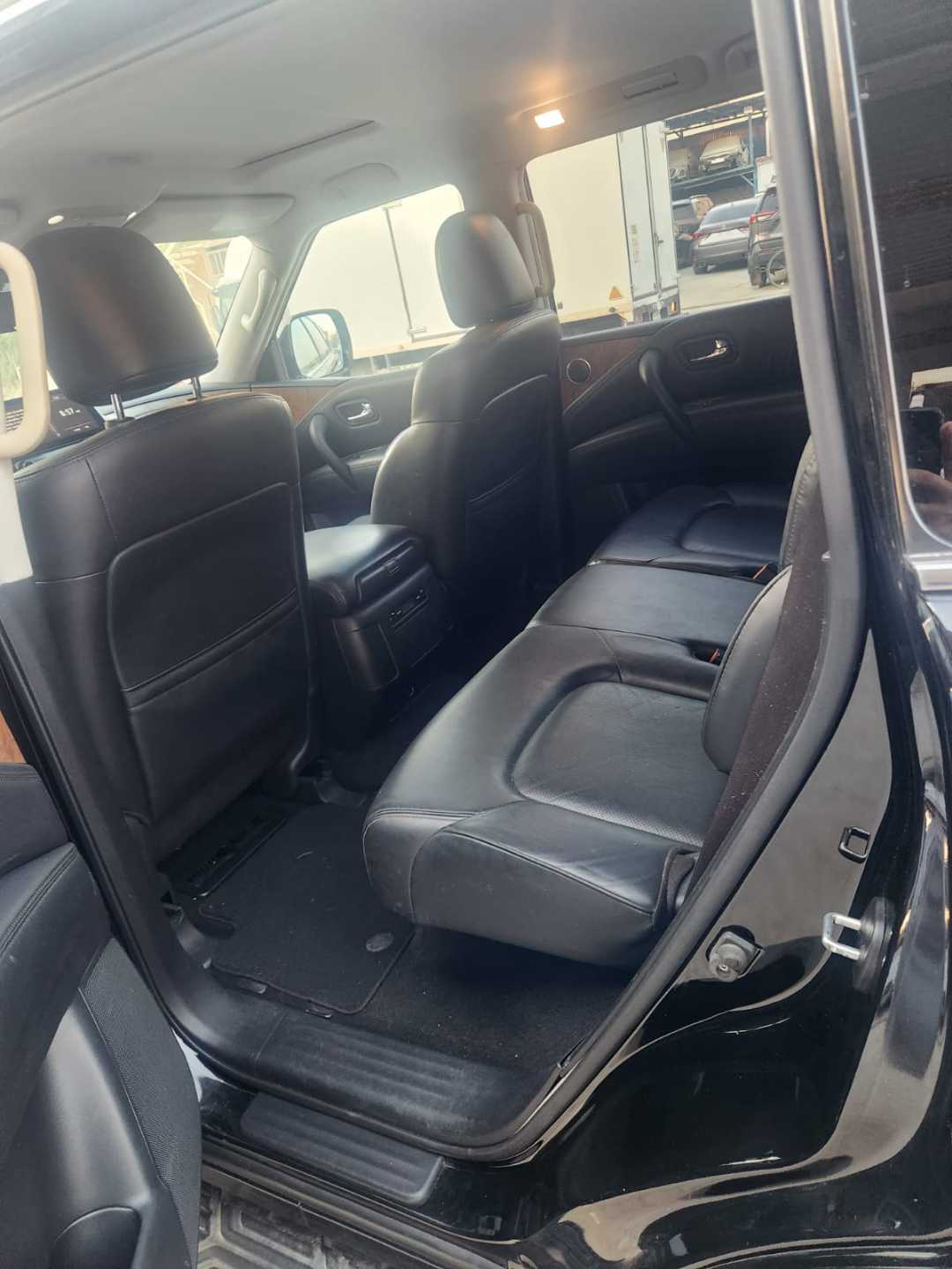 Car Image 2021 NISSAN ARMADA