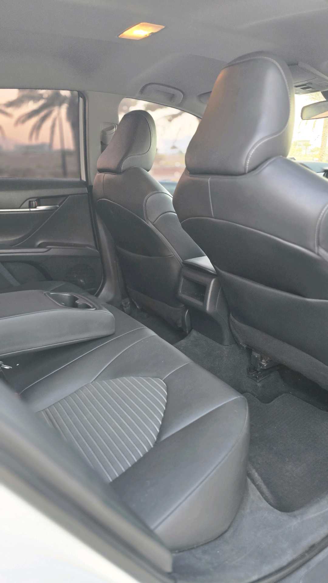 Car Image 2021 TOYOTA CAMRY SE