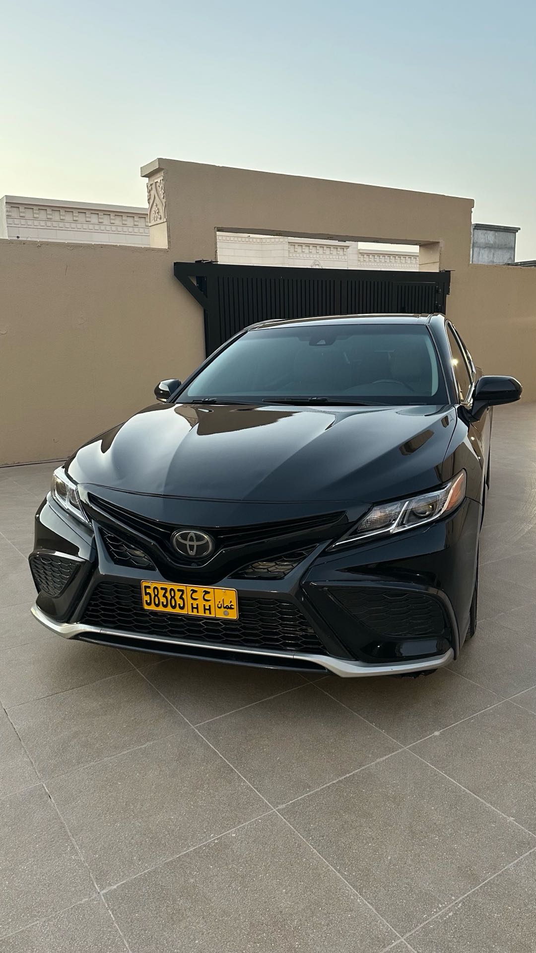 Car Image 2020 TOYOTA CAMRY SE