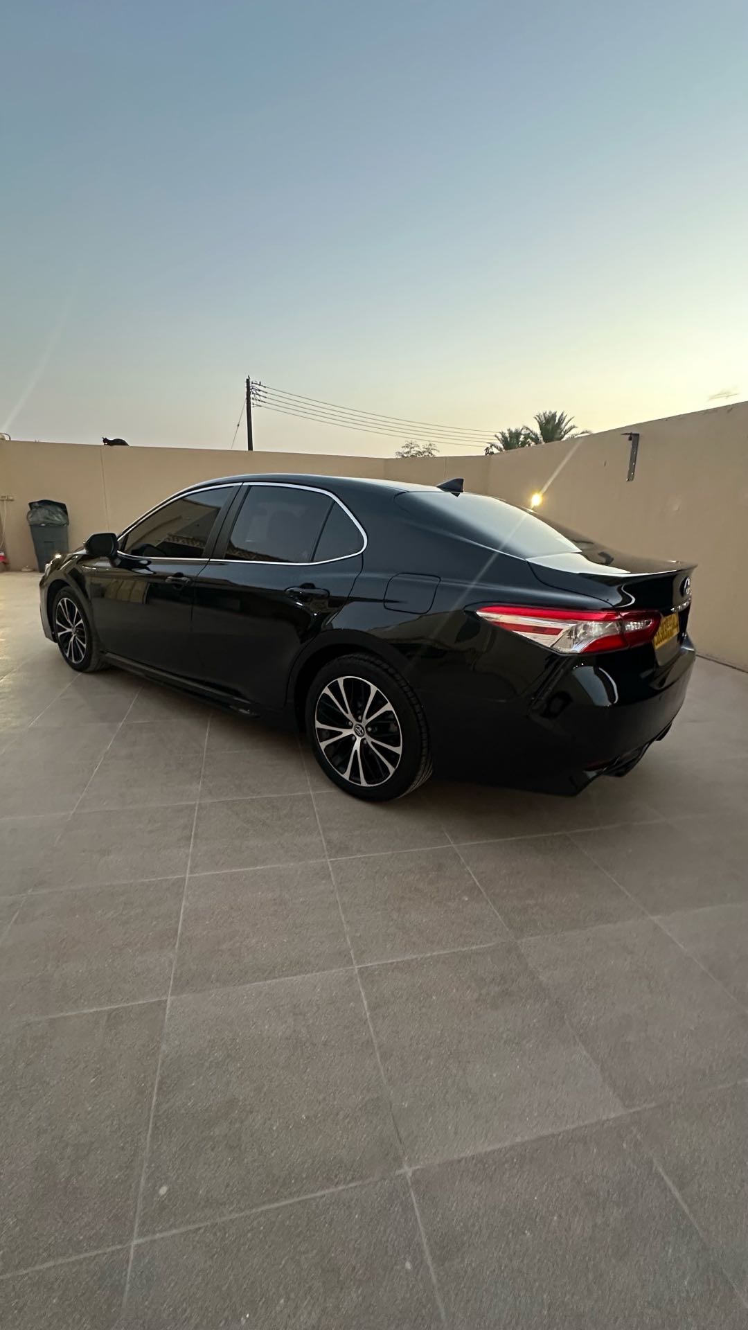 Car Image 2020 TOYOTA CAMRY SE