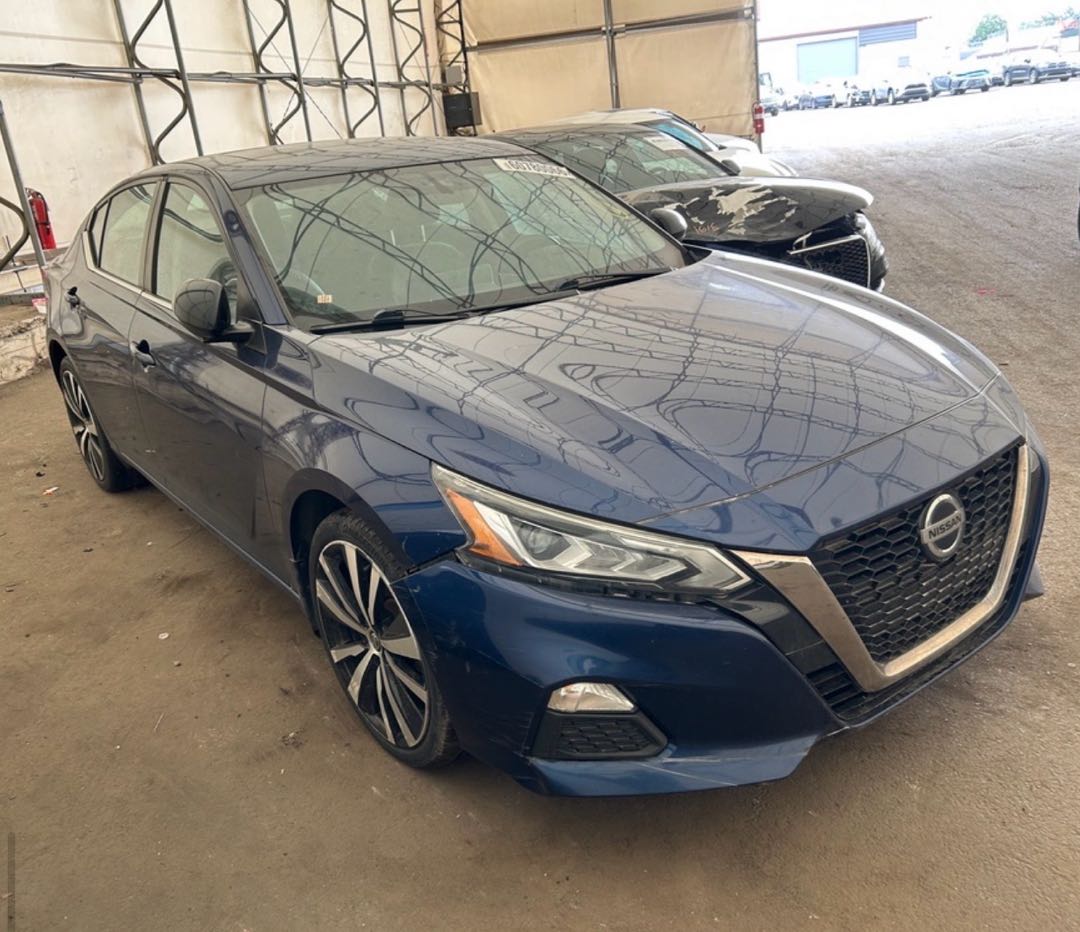 Car Image 2019 NISSAN ALTIMA