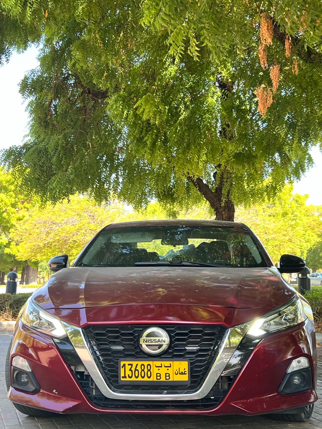 Car Image 2020 NISSAN ALTIMA SR
