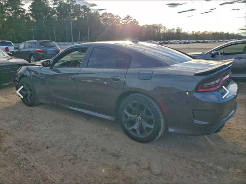 Car Image 2019 DODGE CHARGER
