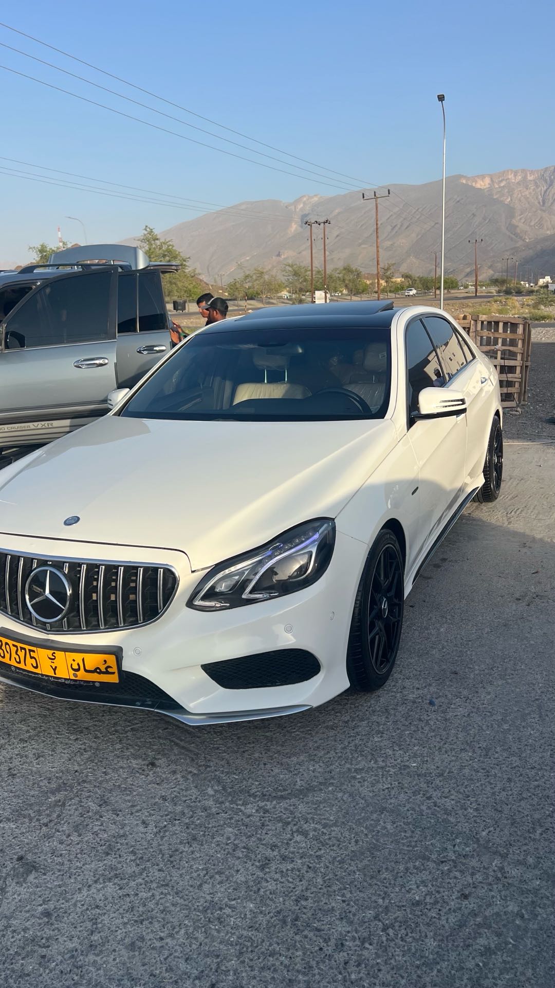 Car Image 2014 MERCEDES E Class 350