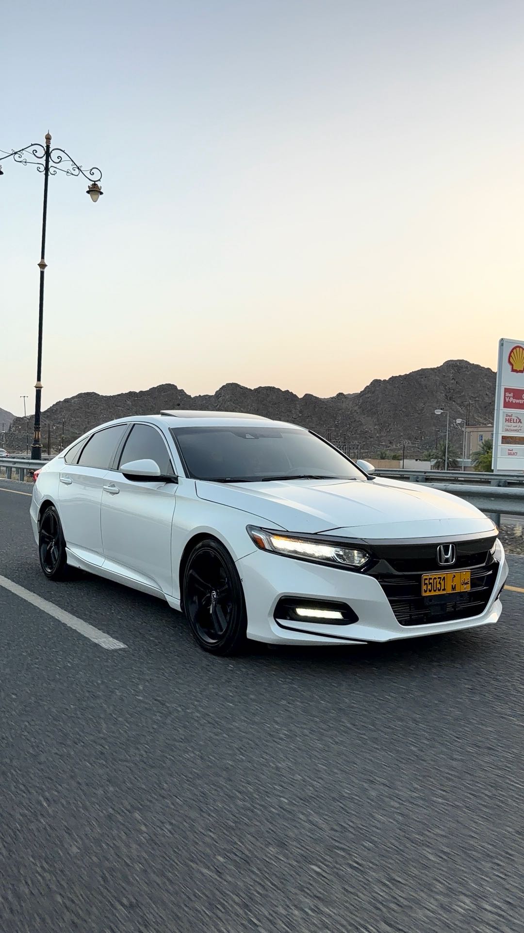 Car Image 2019 HONDA ACCORD SPORT