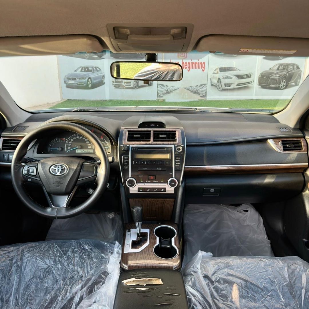 Car Image 2017 TOYOTA CAMRY GL