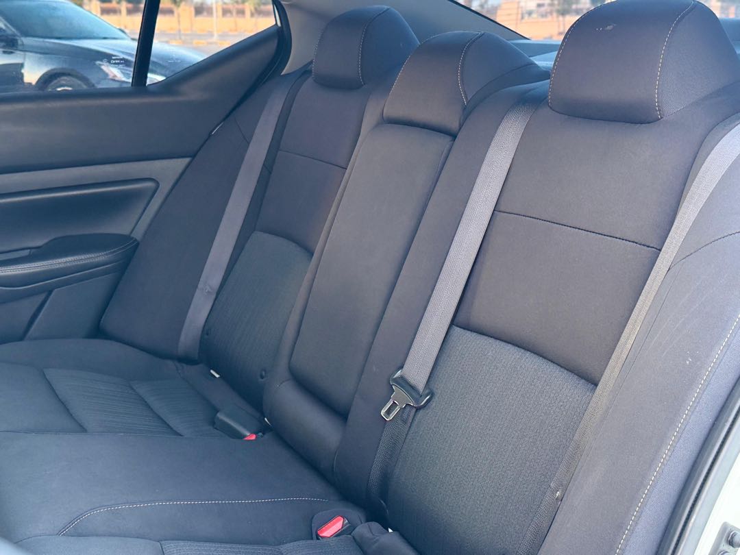 Car Image 2019 NISSAN ALTIMA S