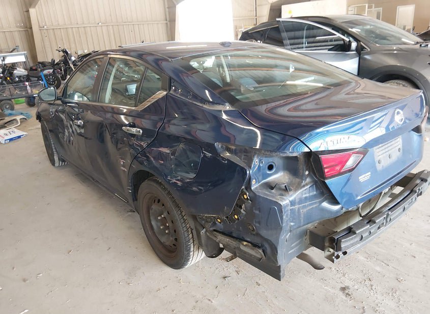 Car Image 2019 NISSAN ALTIMA