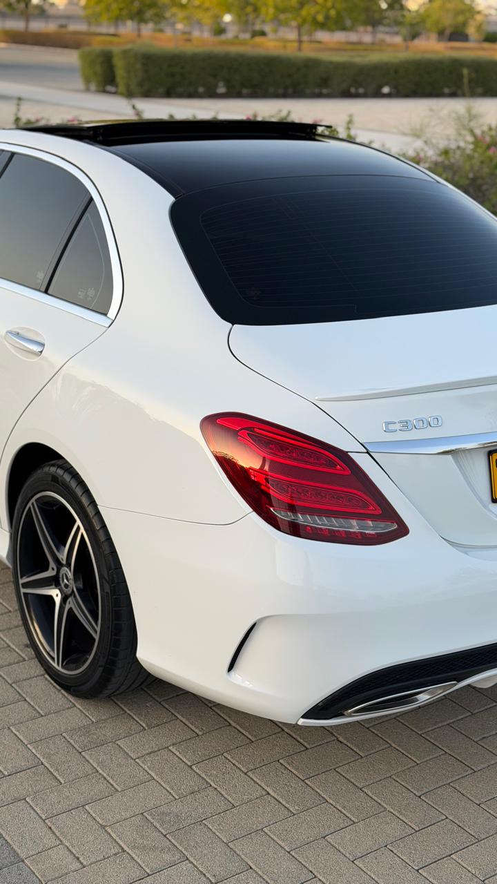 Car Image 2018 MERCEDES C Class 300