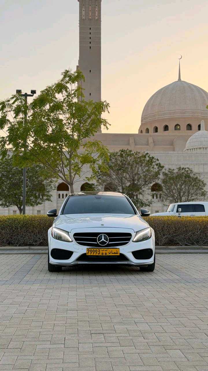 Car Image 2018 MERCEDES C Class 300