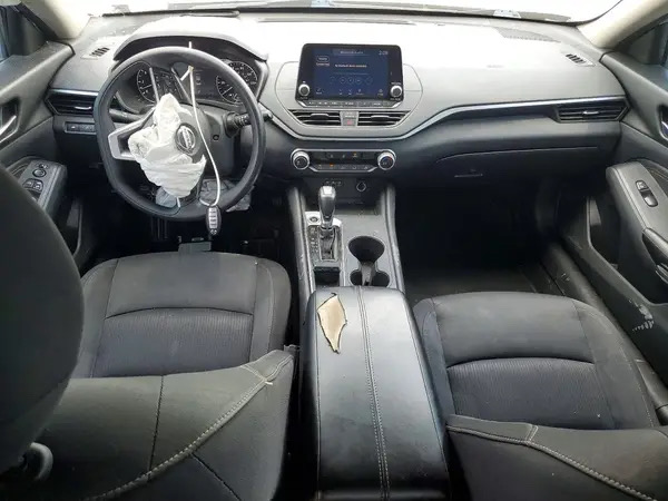 Car Image 2019 NISSAN ALTIMA