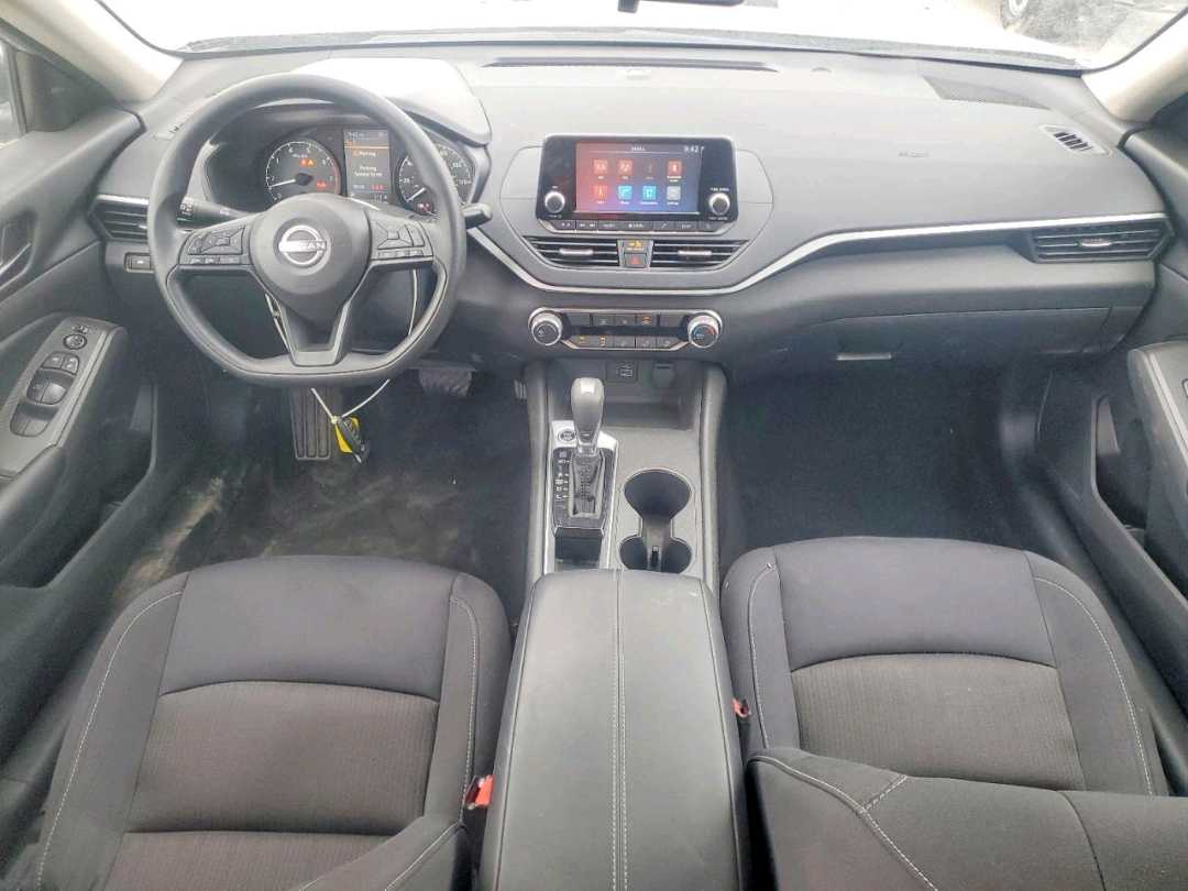 Car Image 2024 NISSAN ALTIMA