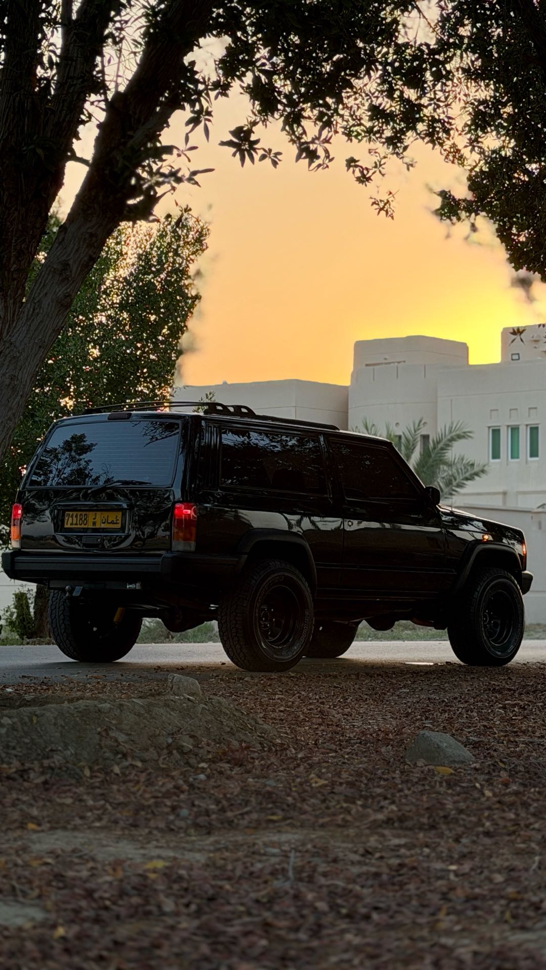 Car Image 1999 JEEP CHEROKEE 