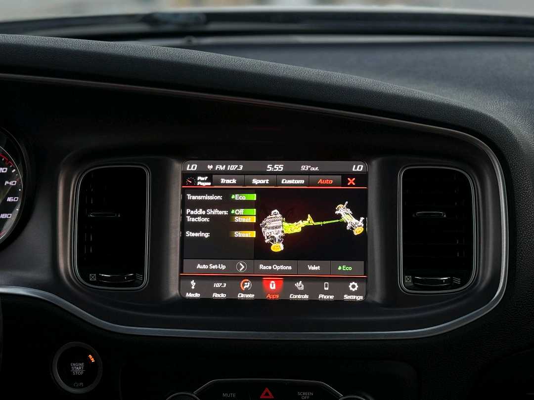 Car Image 2019 DODGE CHARGER R/T