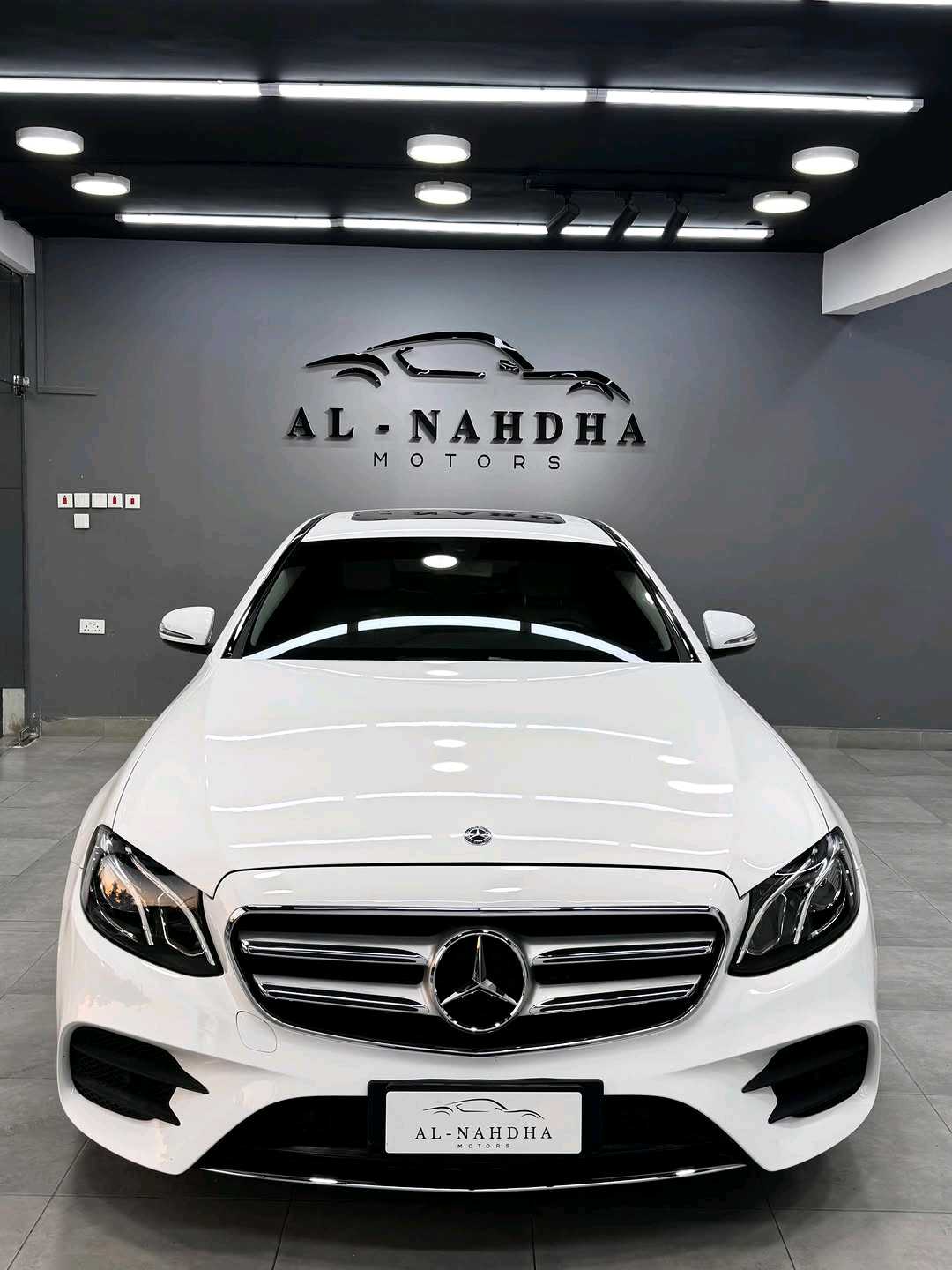 Car Image 2019 MERCEDES E Class 350